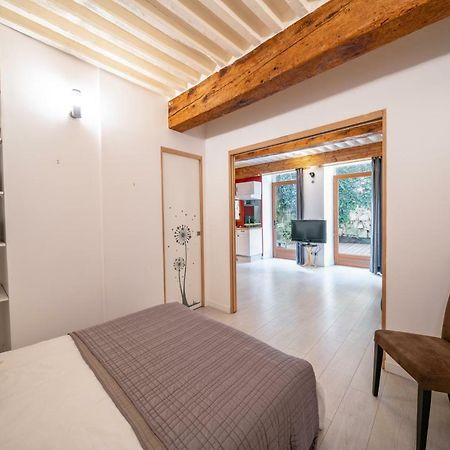Secret Courtyard Of Annecy Apartamento Exterior foto